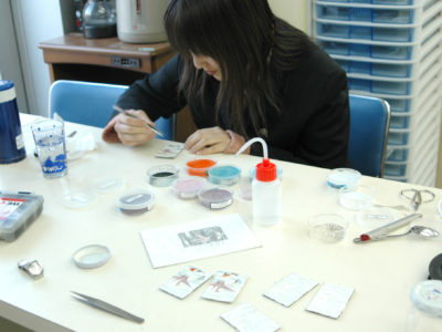 ＡＰＥＣジュニア会議in広島２０１０ 記念品制作中です