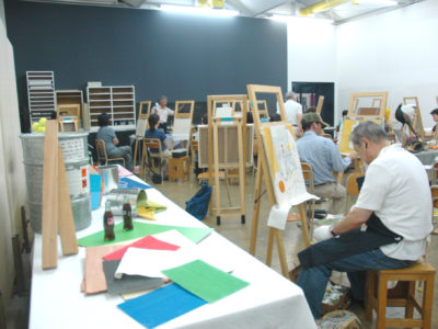 基町高校 公開講座（美術）を実施しています