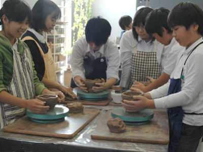 白島小学校陶芸教室（連携授業）を実施しました