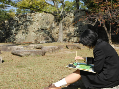 広島城で水彩画を描きました