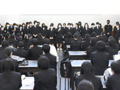 美術部初顔合わせ会を行いました