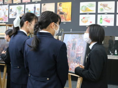 広島女学院中学高等学校と原爆の絵交流会を行いました